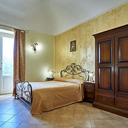 Agriturismo Conte Ruggero Villa Centuripe Dış mekan fotoğraf