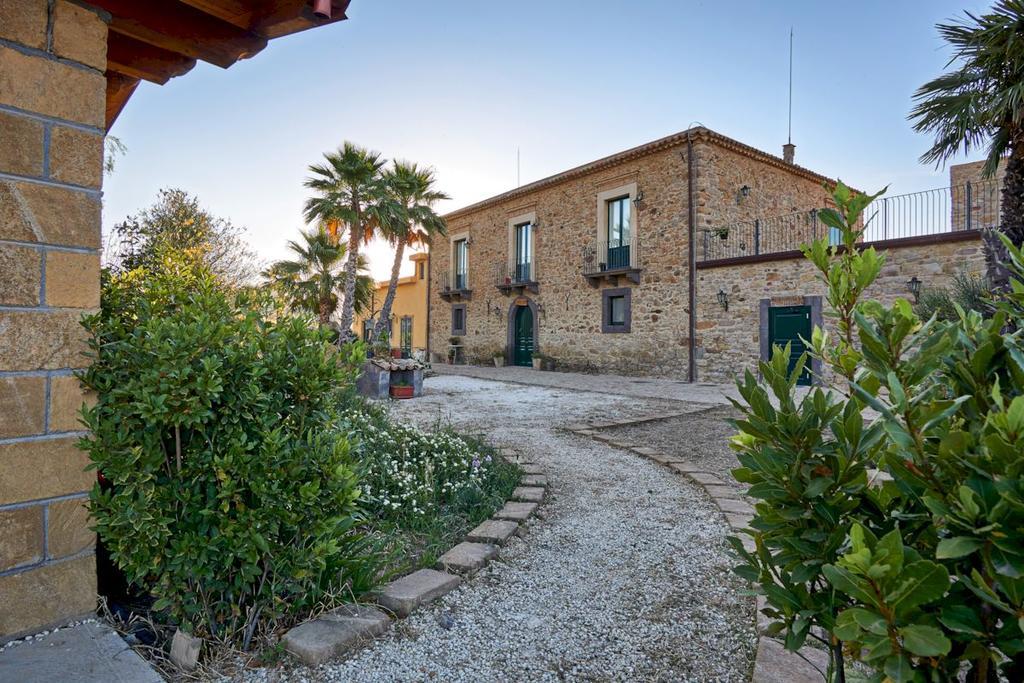 Agriturismo Conte Ruggero Villa Centuripe Dış mekan fotoğraf