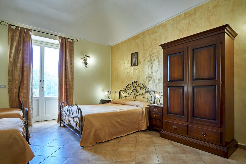 Agriturismo Conte Ruggero Villa Centuripe Dış mekan fotoğraf