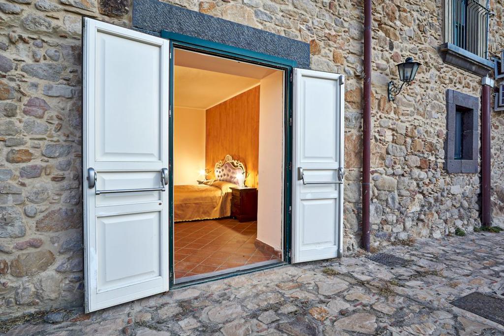 Agriturismo Conte Ruggero Villa Centuripe Dış mekan fotoğraf