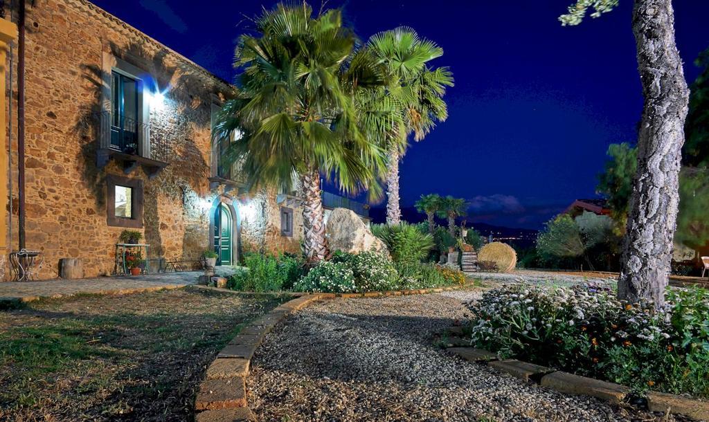 Agriturismo Conte Ruggero Villa Centuripe Dış mekan fotoğraf